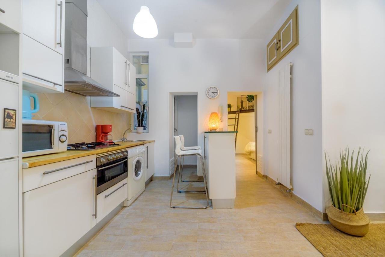 Stylish Loft At Chueca'S Heart Apartment Madrid Ngoại thất bức ảnh