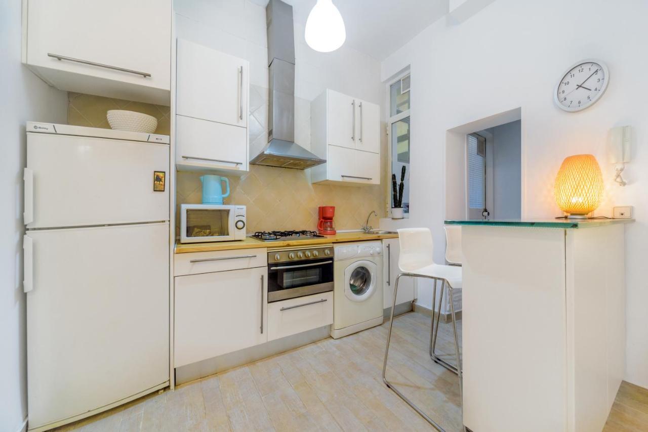 Stylish Loft At Chueca'S Heart Apartment Madrid Ngoại thất bức ảnh