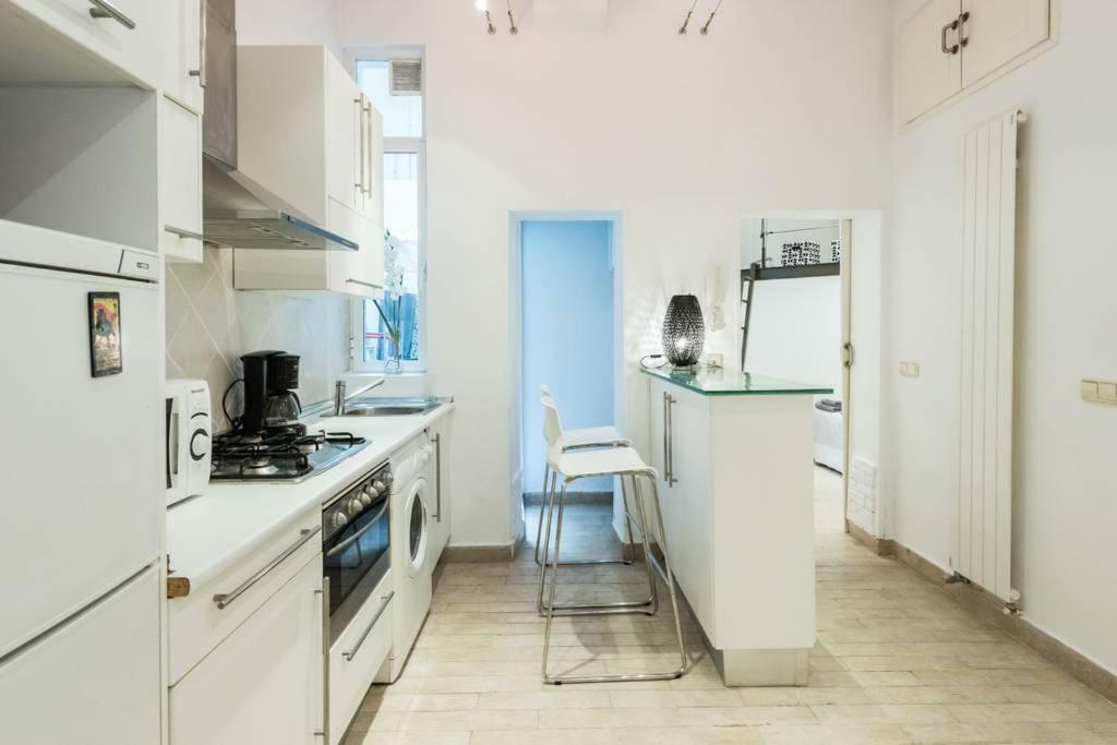 Stylish Loft At Chueca'S Heart Apartment Madrid Ngoại thất bức ảnh